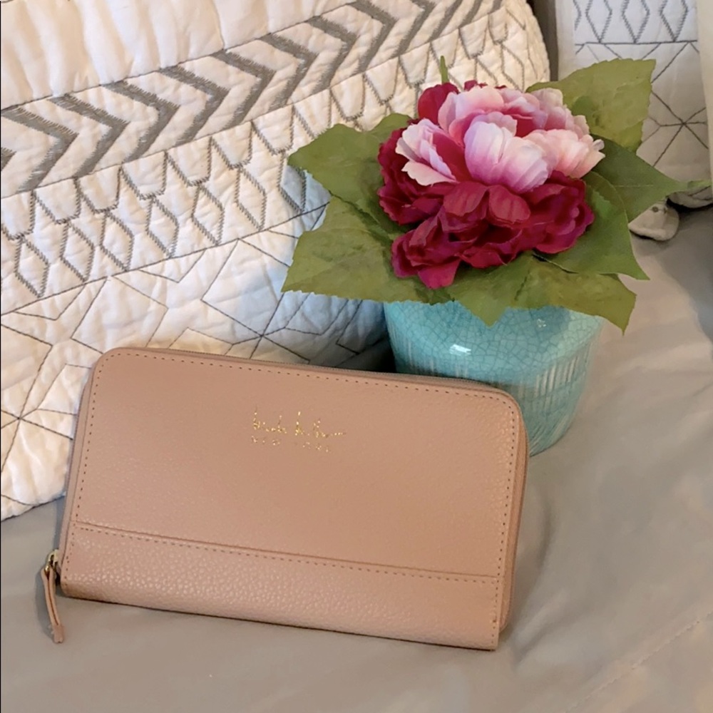Nicole Miller Wallet